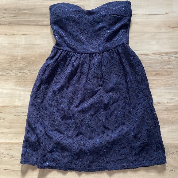 Strapless dress - Picture 1 of 2